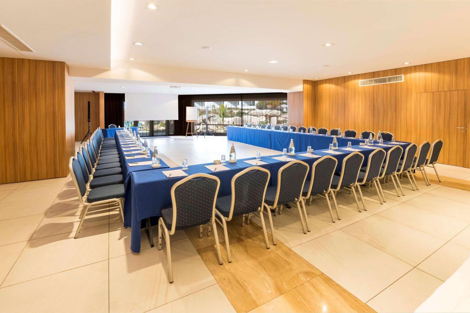 Hotel Dolmen Malta