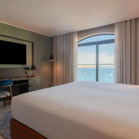 Hotel Doubletree By Hilton Malta à San Pawl il-Baħar Extérieur photo