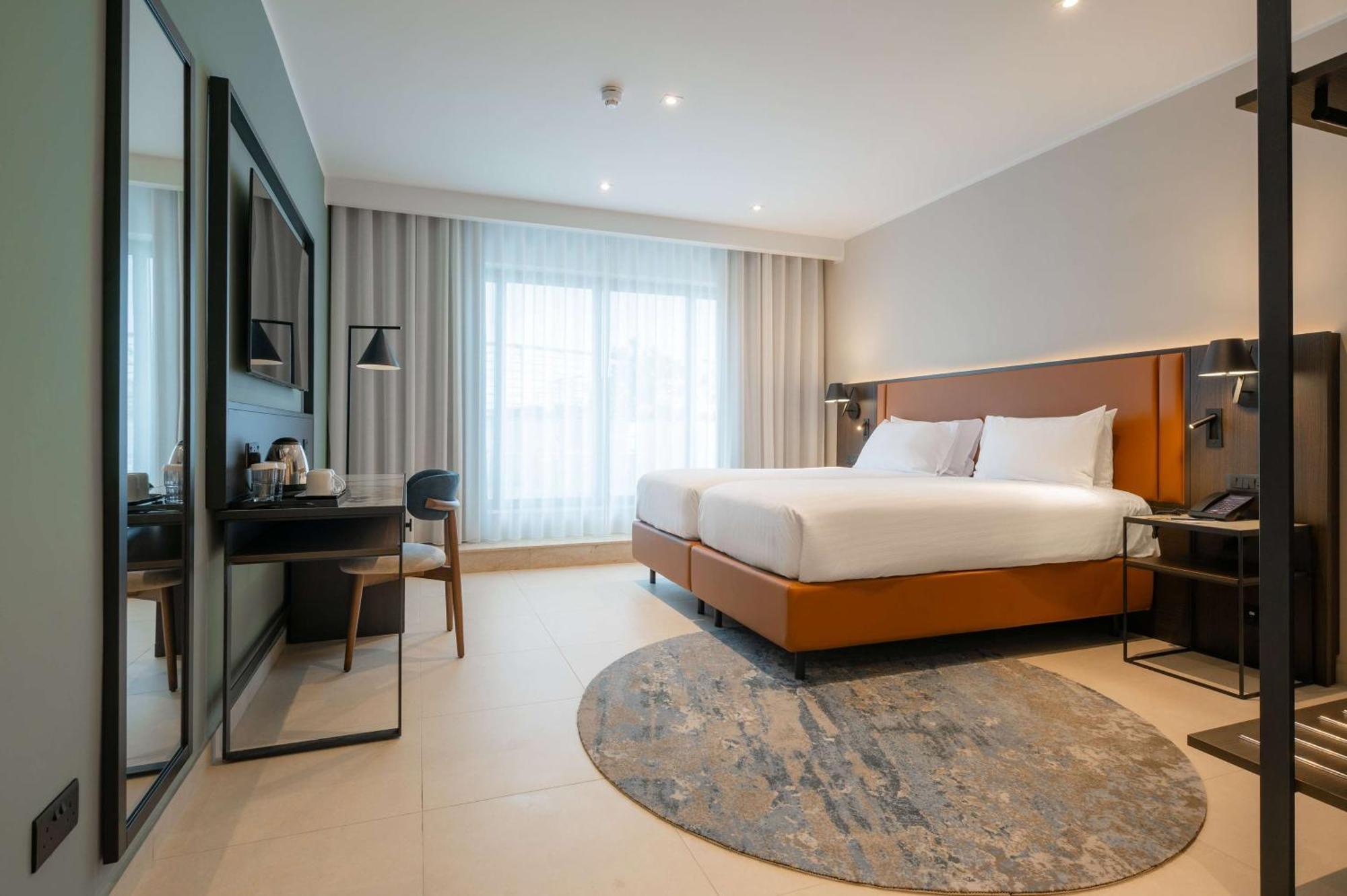 Hotel Doubletree By Hilton Malta St. Paul's Bay