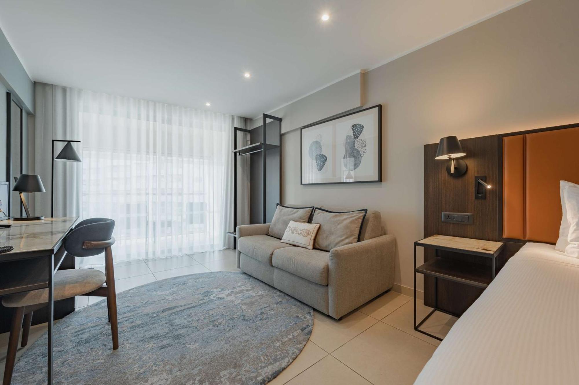 Hotel Doubletree By Hilton Malta St. Paul's Bay