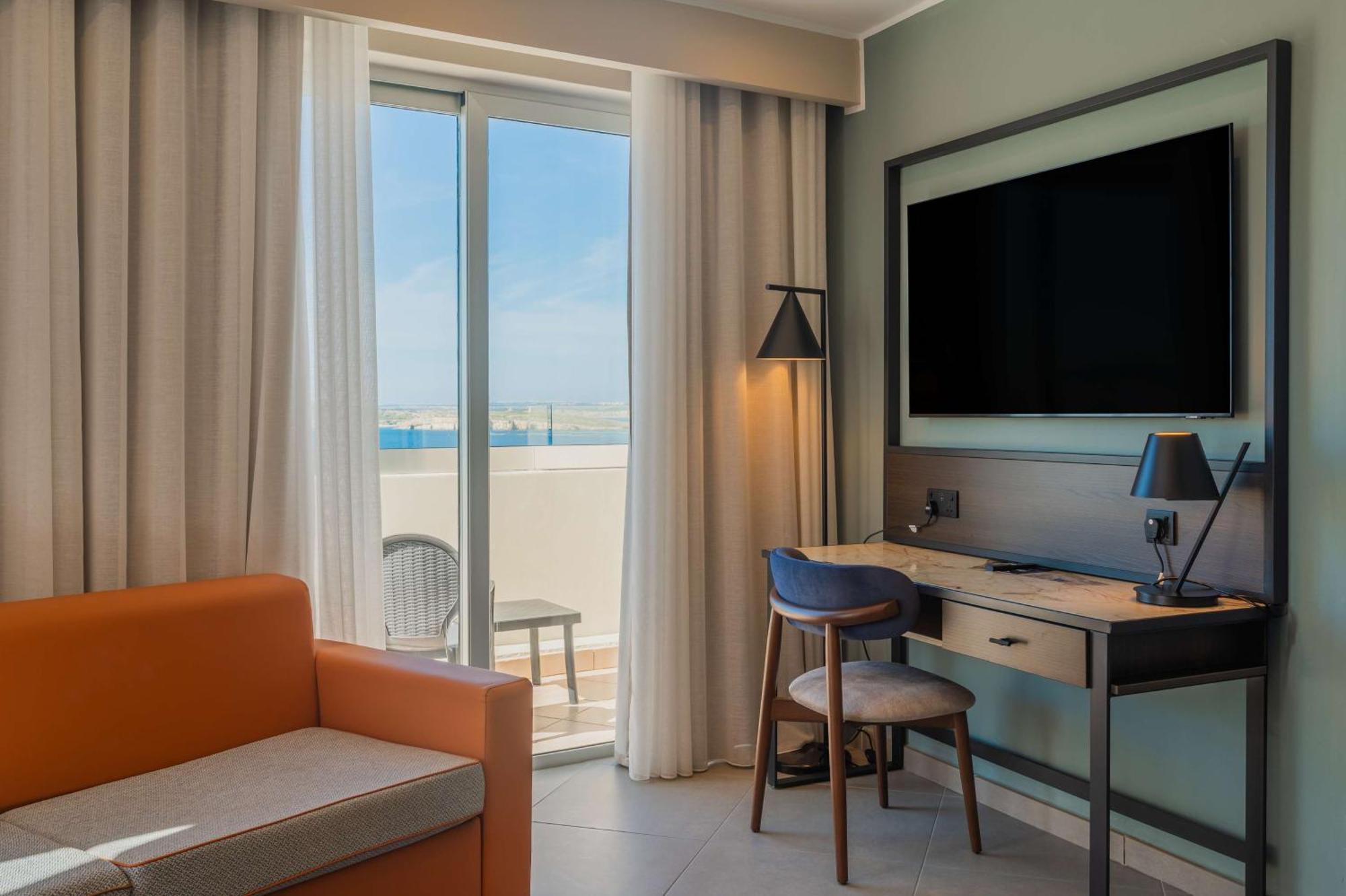Hotel Doubletree By Hilton Malta