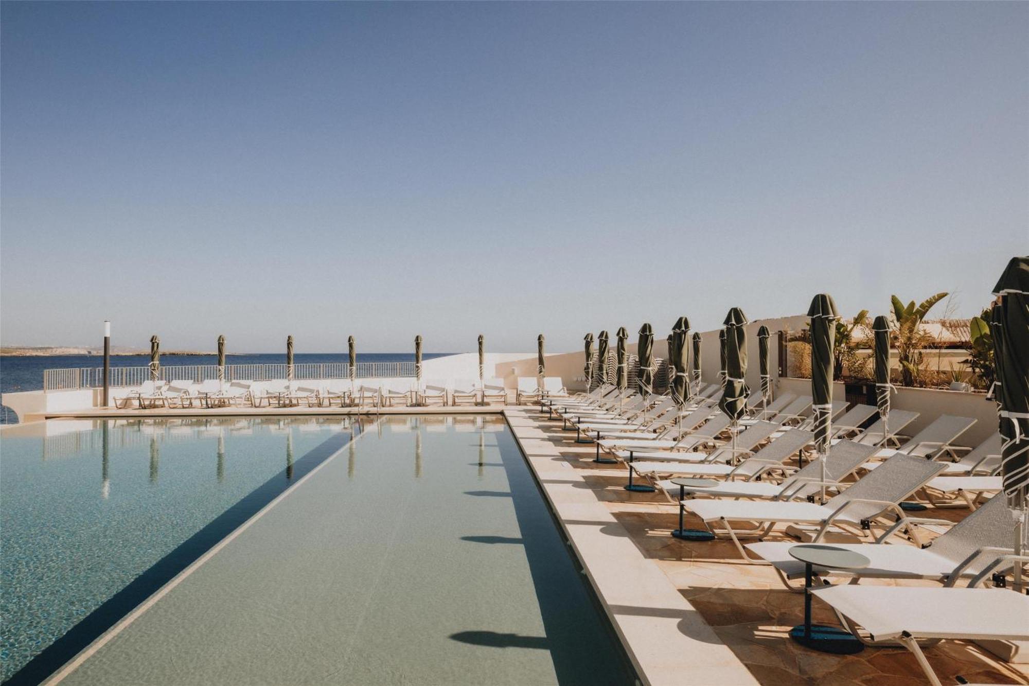 Doubletree By Hilton Malta 4* San Pawl il-Baħar